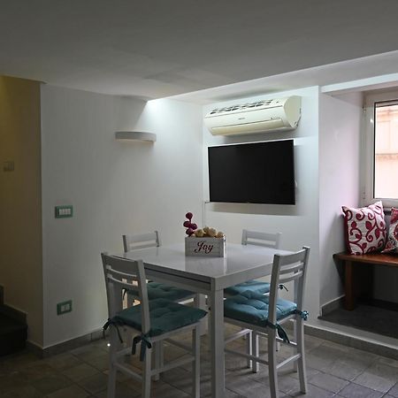 Il Rifugio Di Beppe Apartment Napoli Ngoại thất bức ảnh