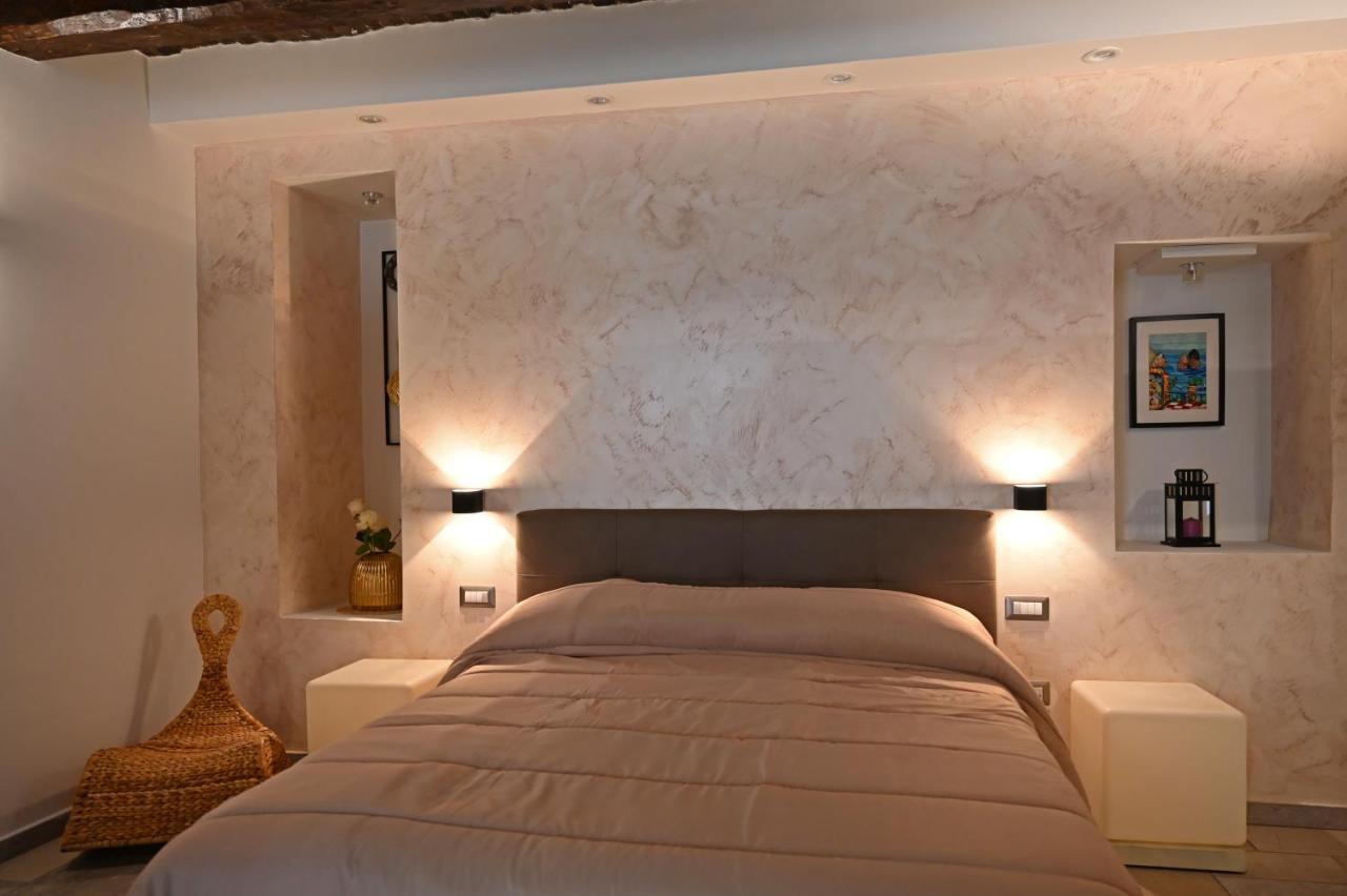 Il Rifugio Di Beppe Apartment Napoli Ngoại thất bức ảnh