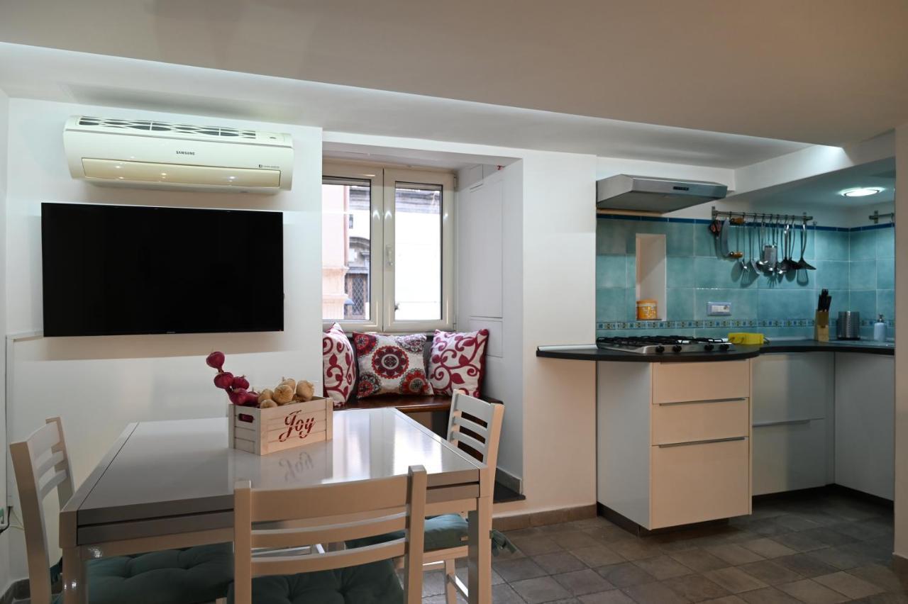 Il Rifugio Di Beppe Apartment Napoli Ngoại thất bức ảnh